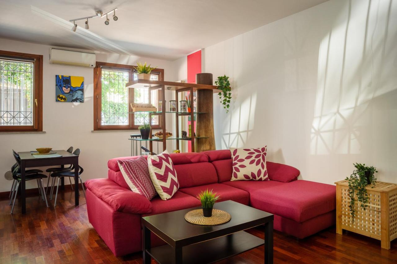 Сasa de vacaciones Accomodo Mib15 Bivano Navigli Milán